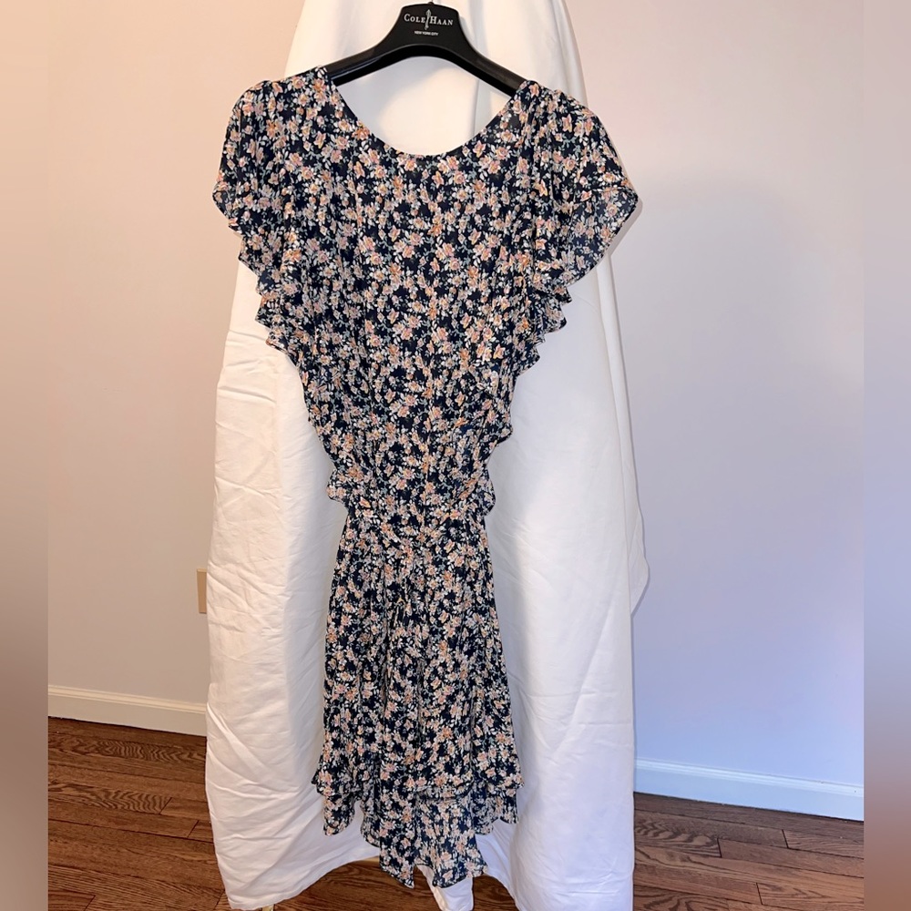 Max Studio Navy Floral Ruffle Sleeve high-low Dress Size 2X